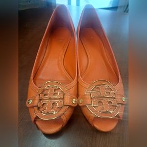 Tory Burch orannge leather peep toes shoes size 10M